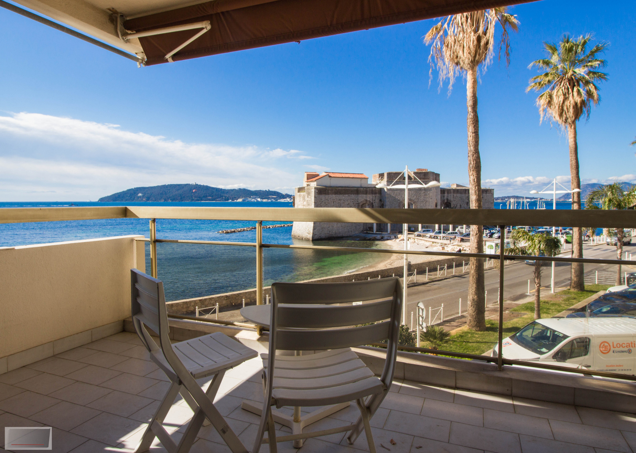 Vente TOULON-MOURILLON Appartement 4 Pièces Vue Mer | IBOX