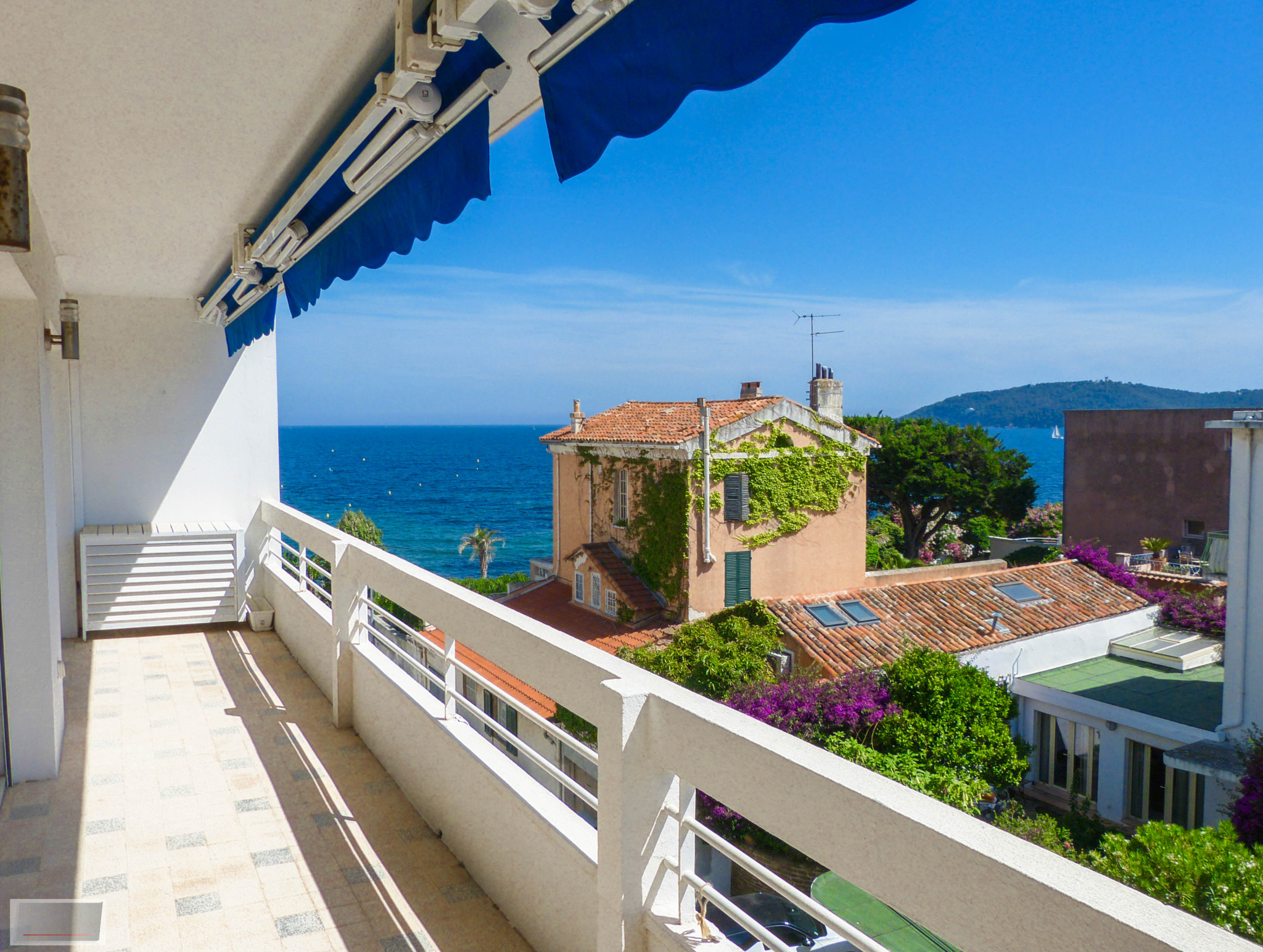 vente TOULONMOURILLON T4 Vue Mer IBOX