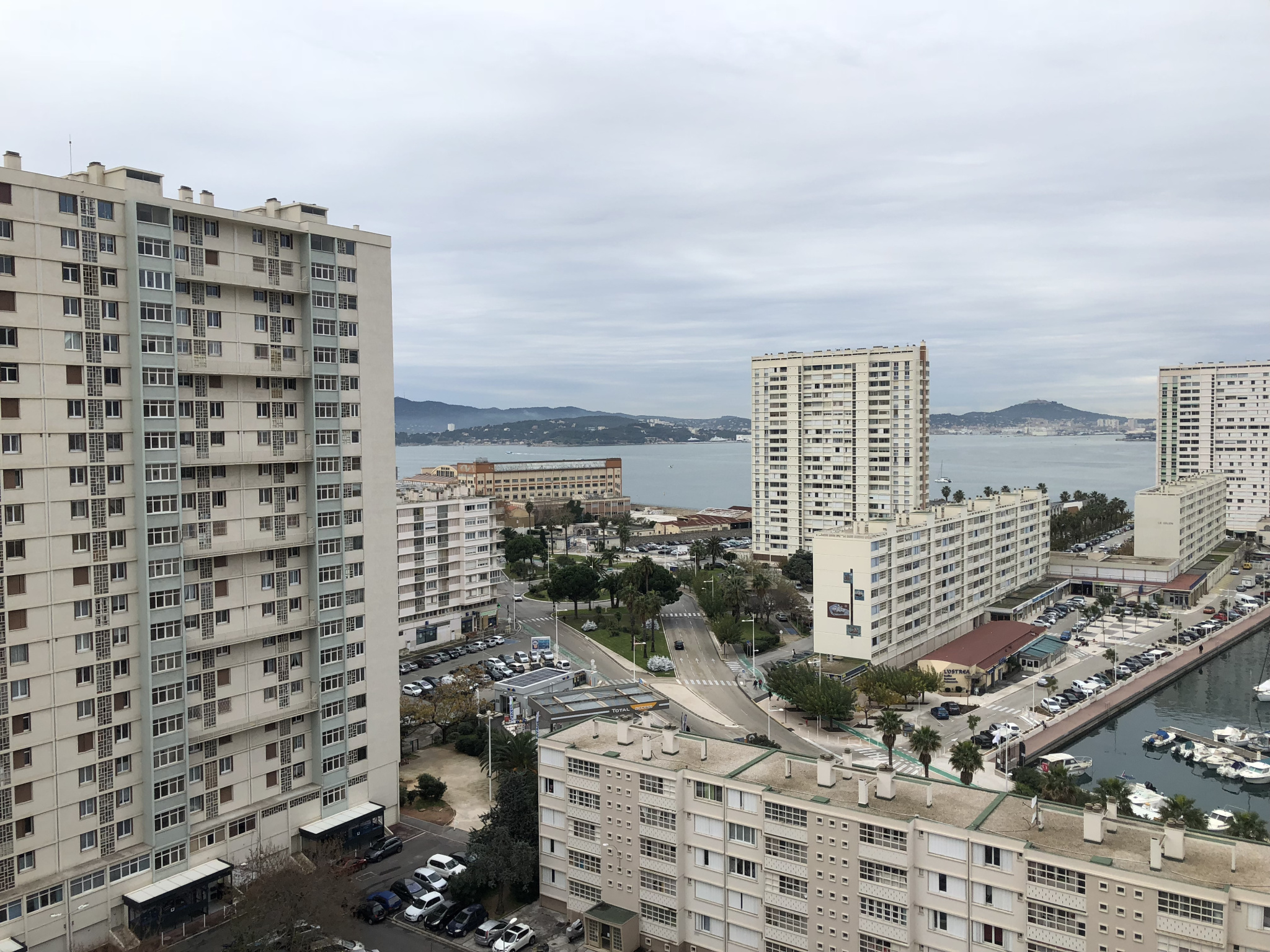 vente TOULON MOURILLON T3 VUE MER IBOX
