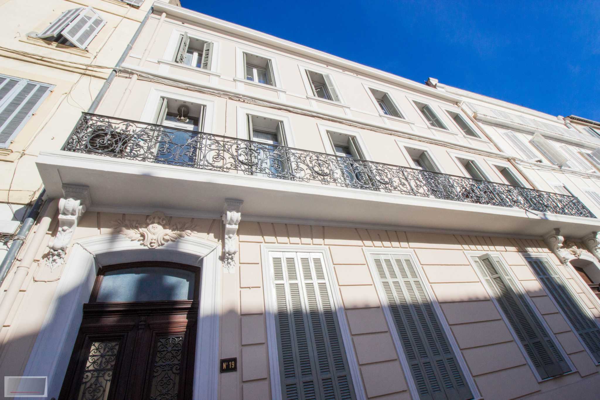 vente Toulon Est, Grand Appartement Haussmannien. IBOX